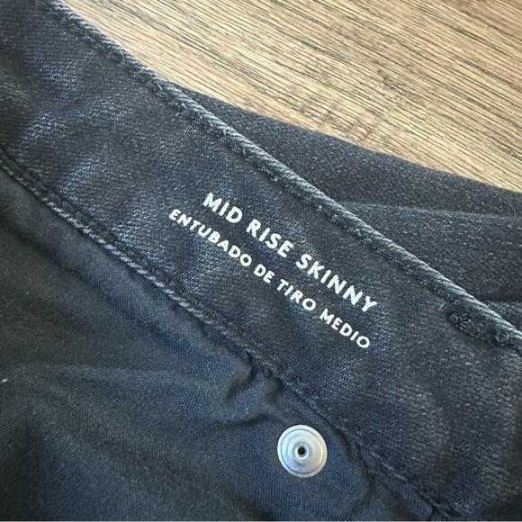 Universal Thread Mid-Rise Skinny Jeans, Women’s Black Denim, Size 10/30 SHORT - Picture 5 of 11